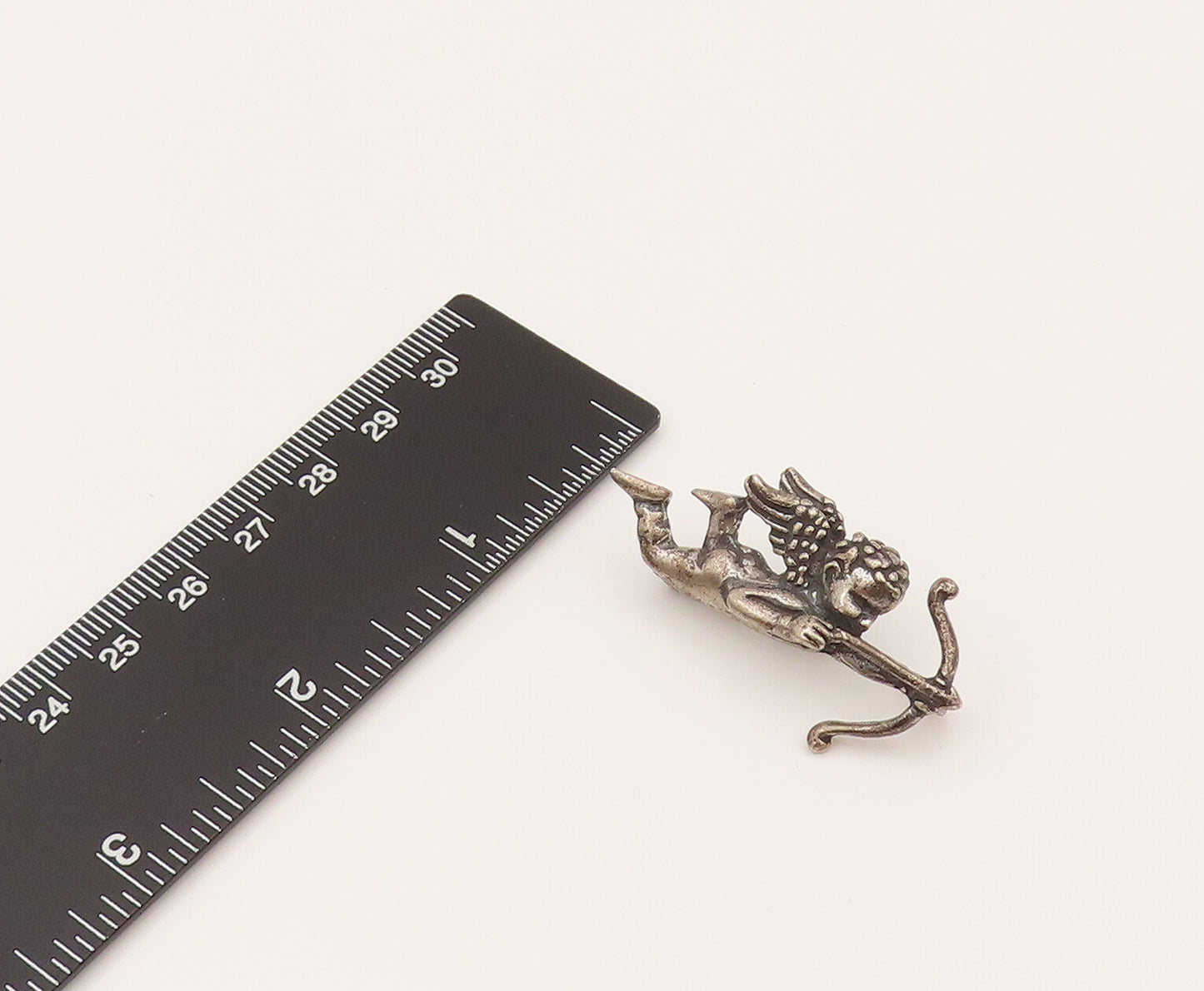 925 Sterling Silver Vintage Flying Cupid Angel Bow & Arrow Brooch Pin BP10205