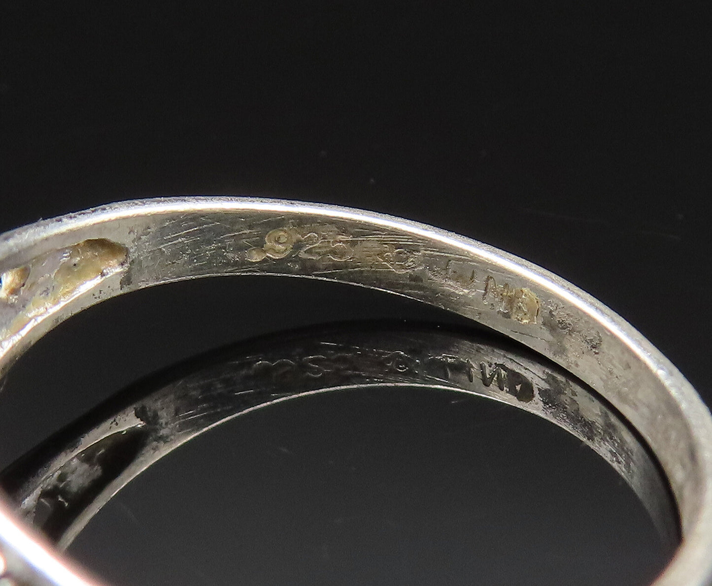 925 Sterling Silver Vintage Open Swirl Cutout Topaz Ring Sz 7.5 RG25652