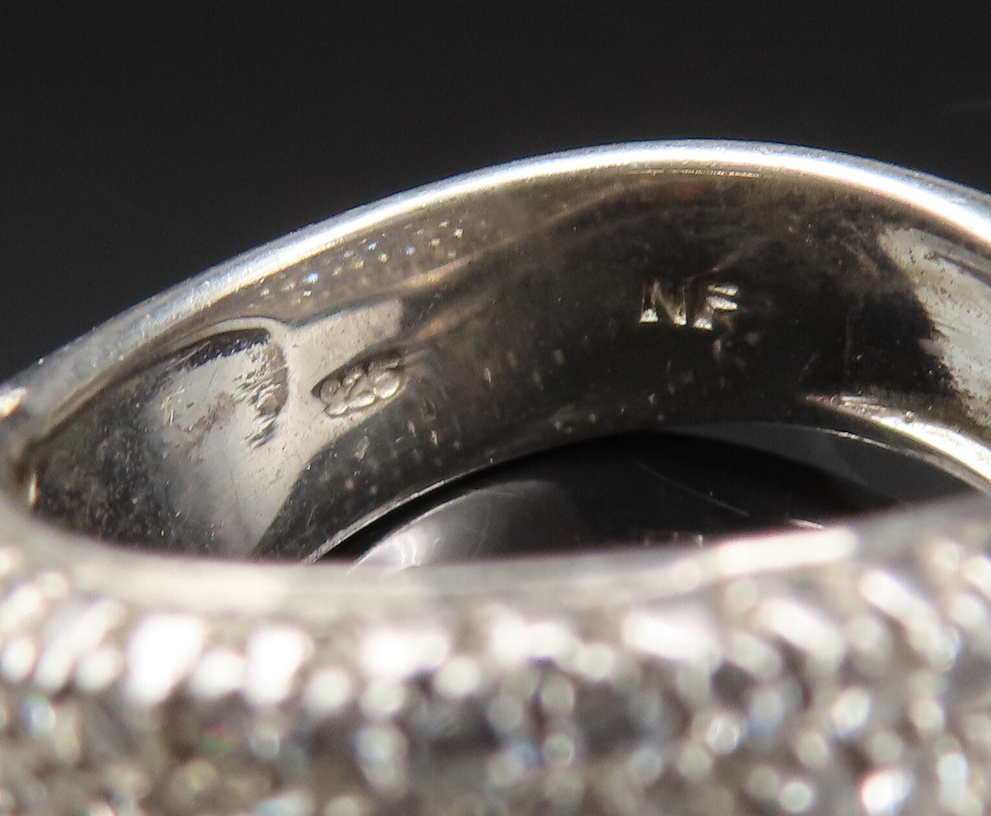 925 Silver Vintage Sparkly Cubic Zirconia Overlapping Ring Sz 7.5 RG25442