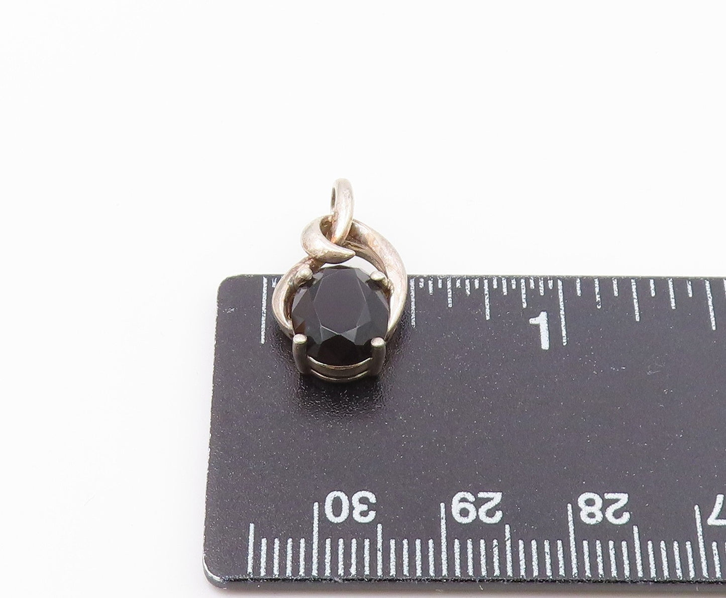 925 Silver Vintage Hooked Twisted Bail Oval Black Spinel Pendant PT21379