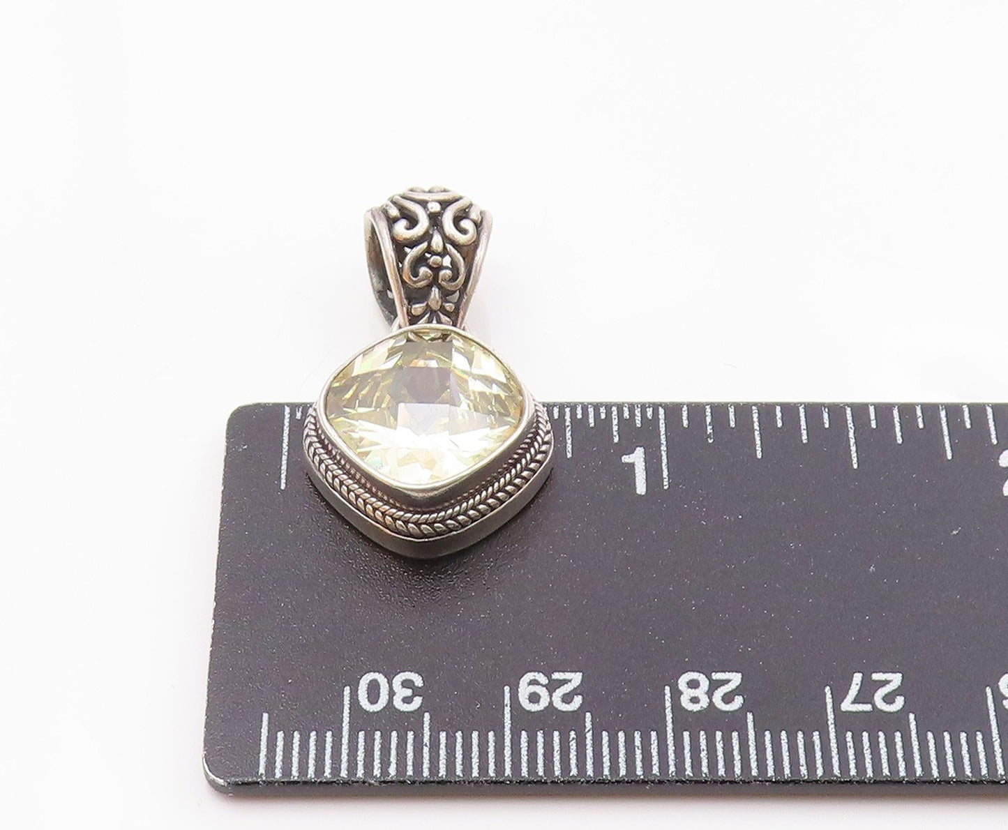SARDA 925 Silver Vintage Faceted Cubic Zirconia Floral Bail Pendant PT19497