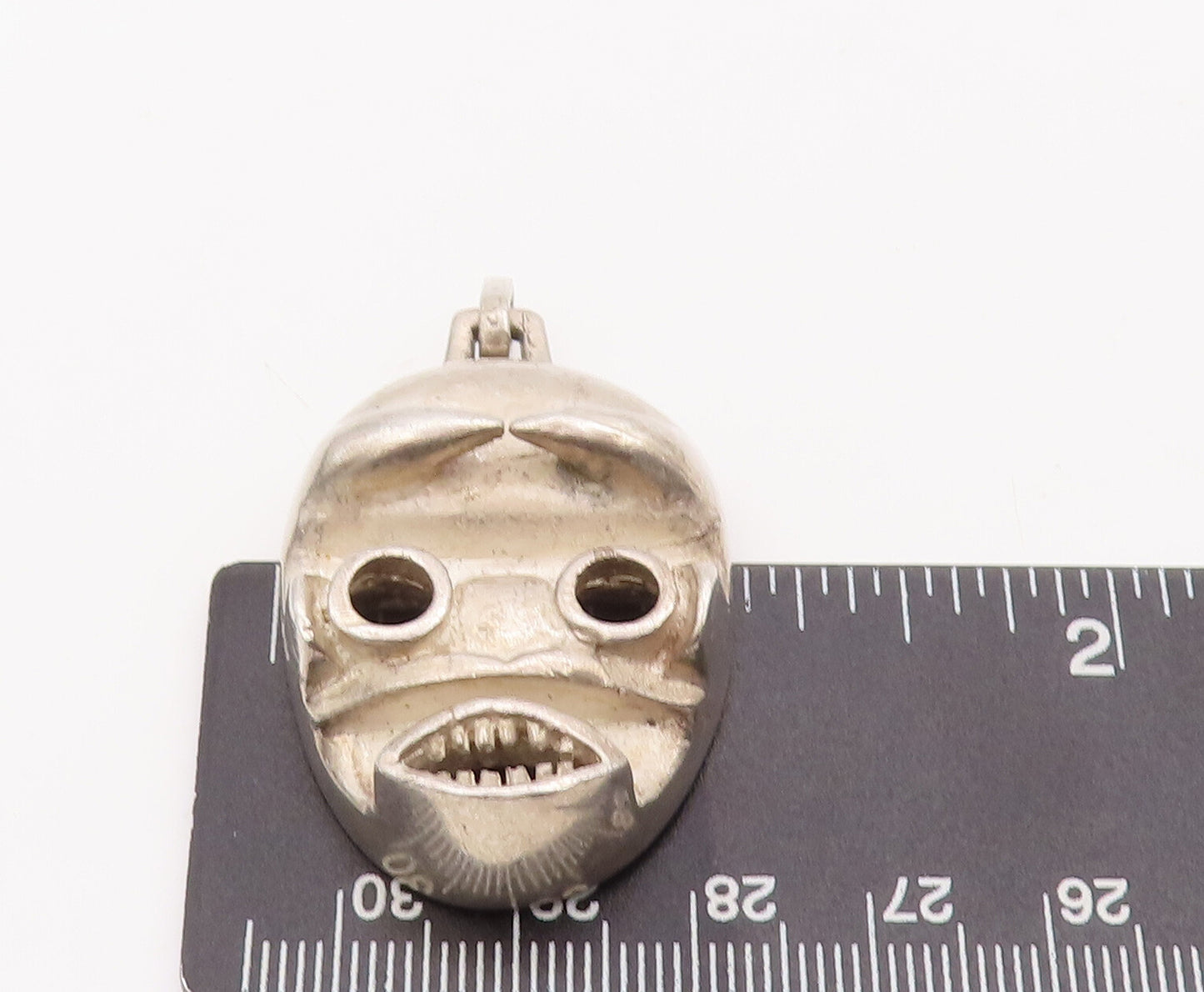 925 Sterling Silver Vintage Pendant Solid Carved Alien Robot Face PT23134