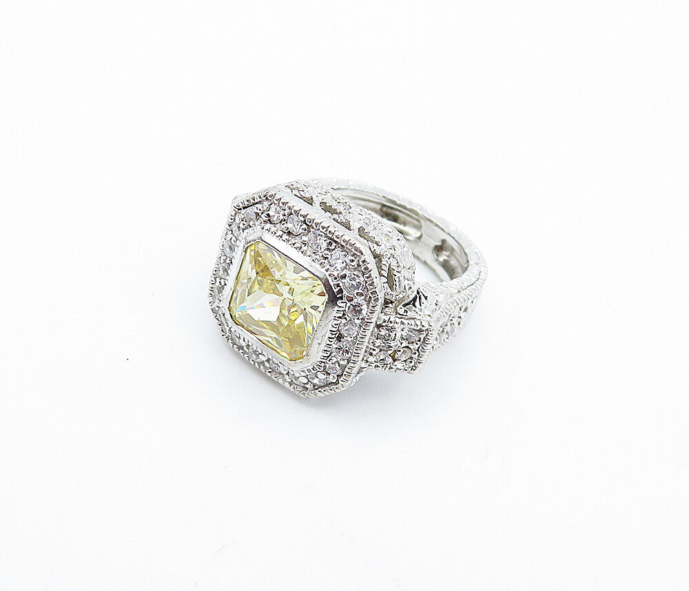 925 Sterling Silver Yellow & White Cubic Zirconia Cocktail Ring Sz 4.5 RG4351