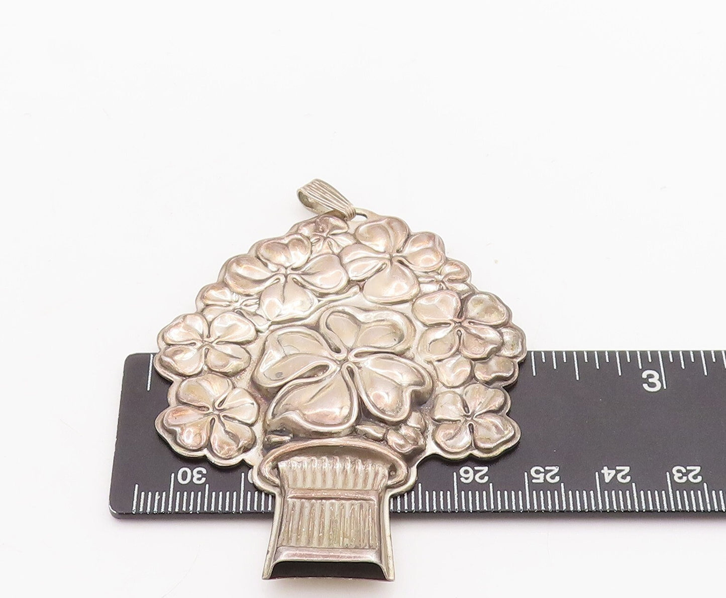 925 Sterling Silver Vintage Pendant REED & BARTON Solid Carved Flowers PT23415
