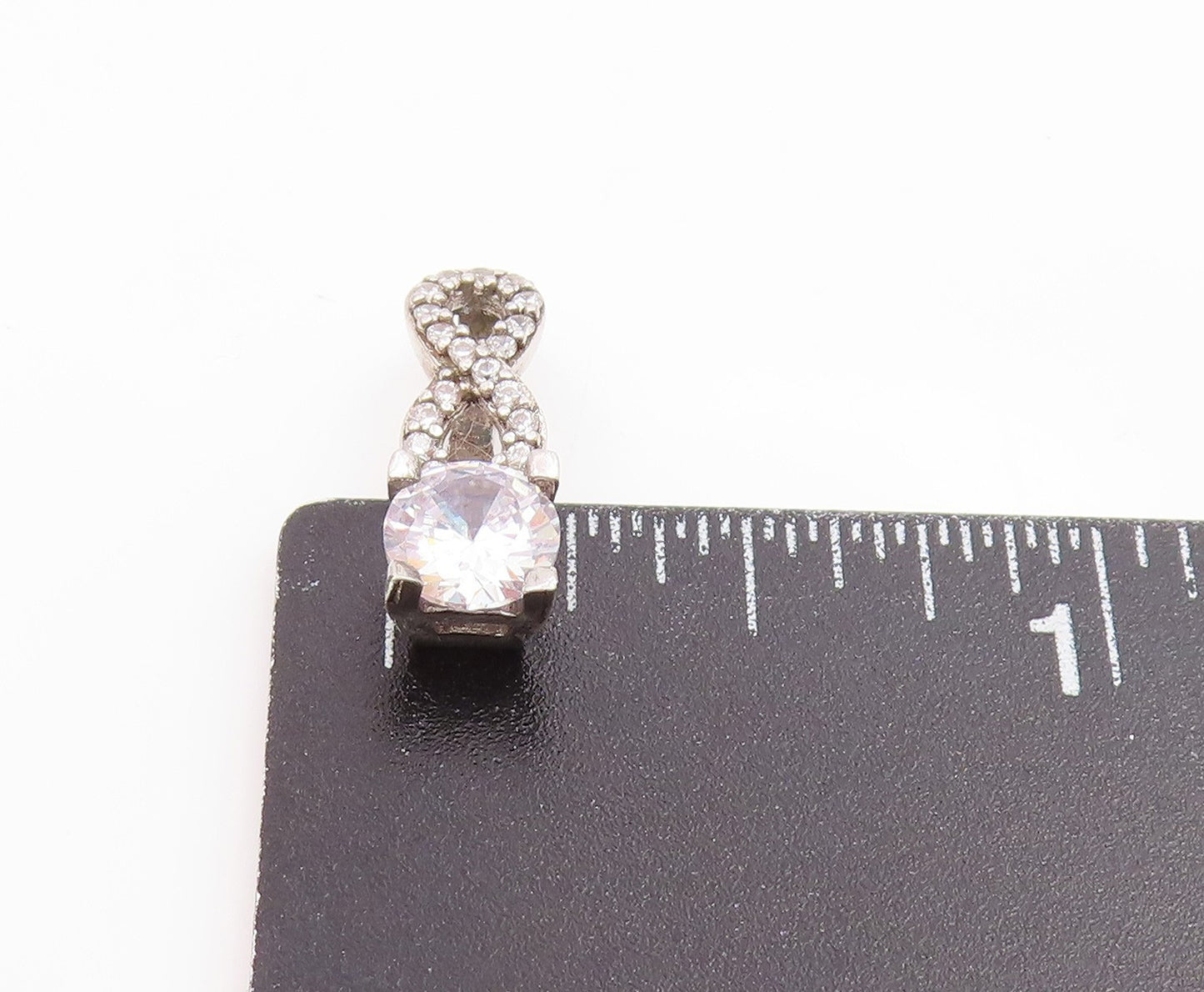 925 Sterling Silver Vintage Cubic Zirconia Infinity Twist Pendant PT19680