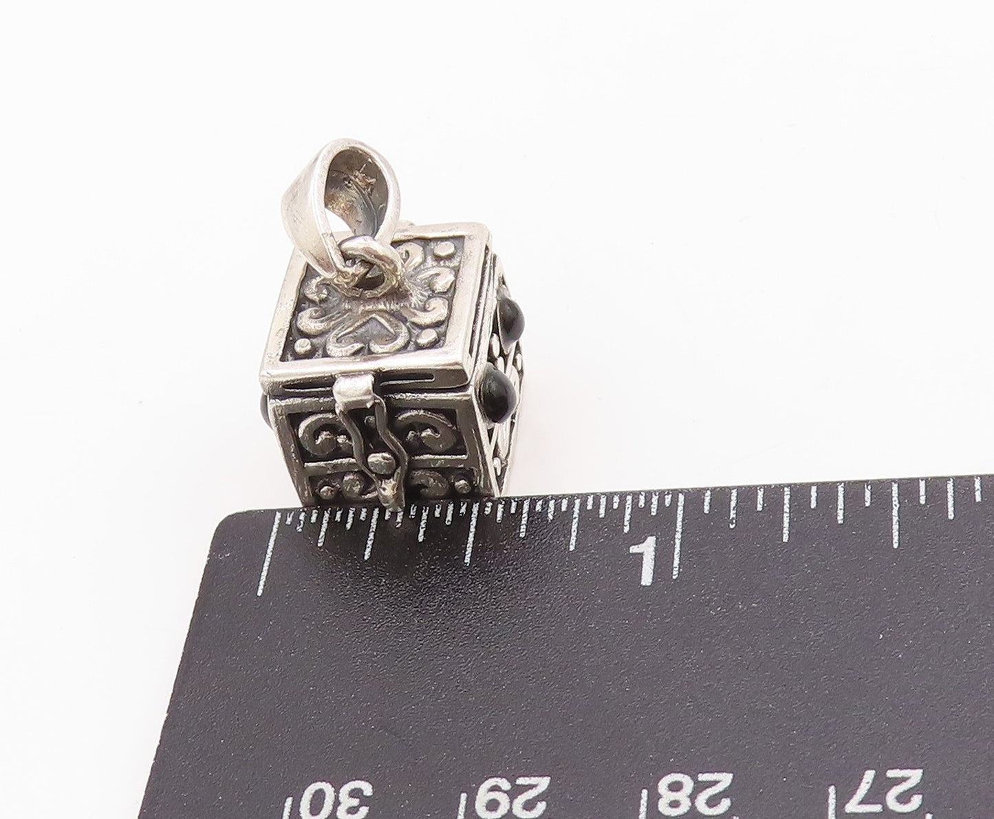 925 Sterling Silver Vintage Pendant Onyx Swirly Carved Box Charm OPENS PT24701