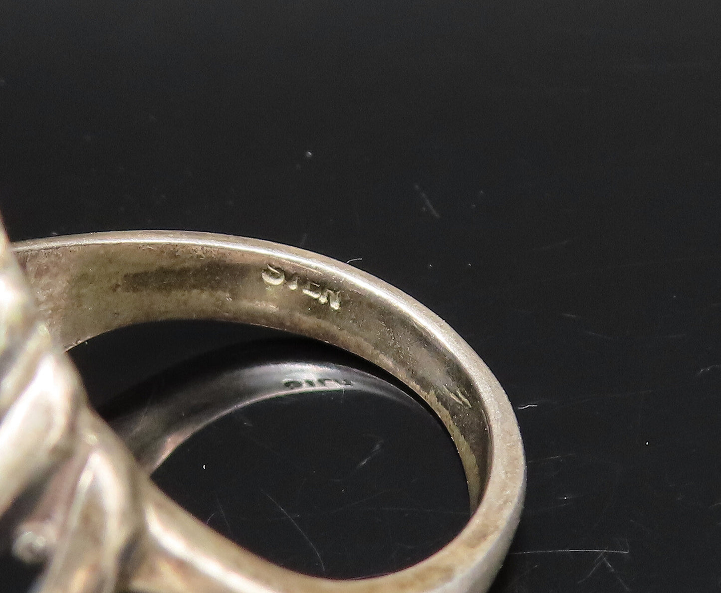 925 Sterling Silver Vintage Openwork Swirl Dome Ring Sz 5.75 RG26071