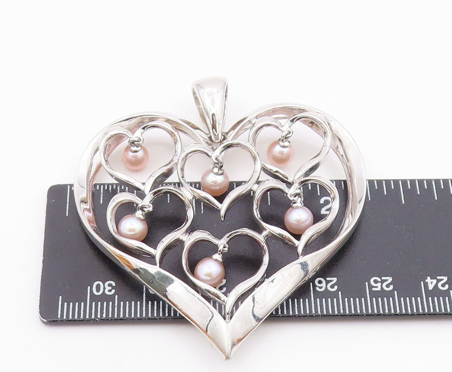 925 Sterling Silver Dangling Pink Pearls Open Love Hearts Pendant PT7919