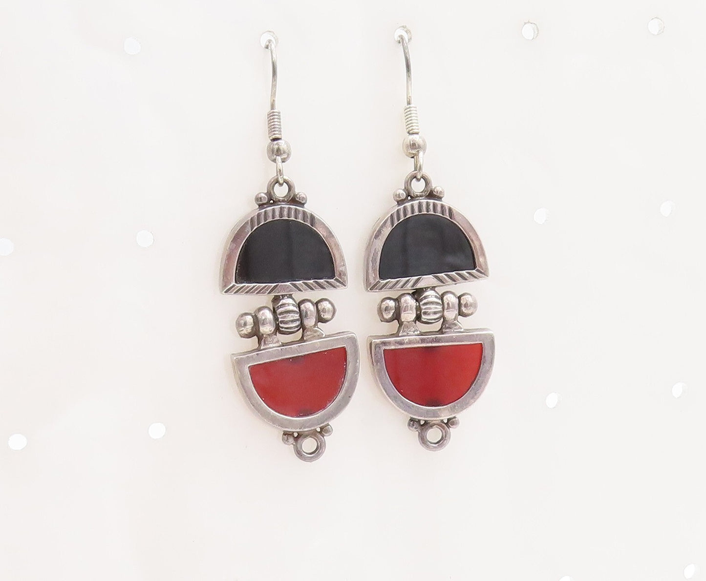 925 Sterling Silver Vintage Earrings D Shape Black & Red Onyx EG13294
