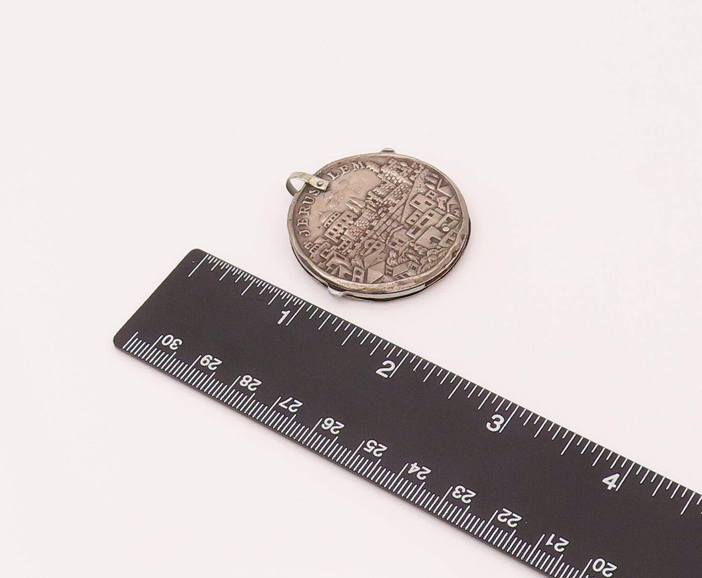 ISRAEL 925 Silver Vintage Antique Carved Circular Nail Filer (OPENS) TR3495