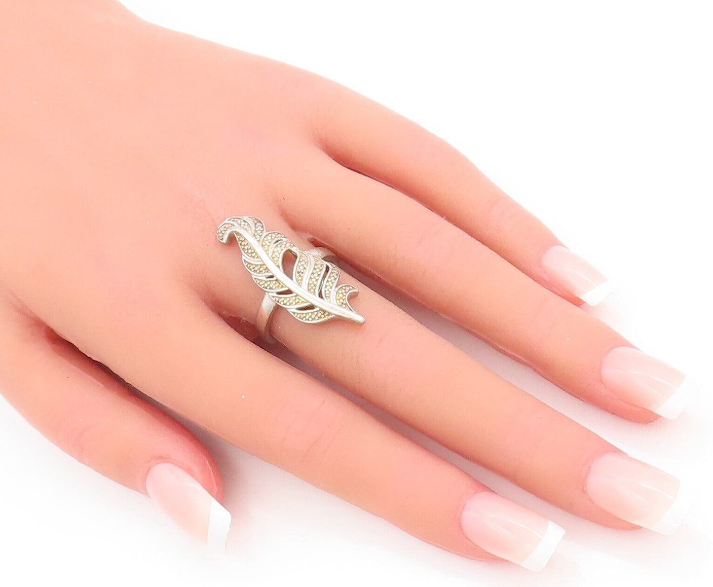 925 Sterling Silver Vintage Ring Designer Beaded Carved Leaf Sz 7 RG28347
