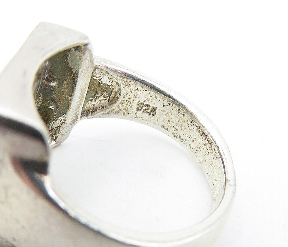 925 Sterling Silver Vintage Shiny Triskelion Square Band Ring Sz 8 RG3955