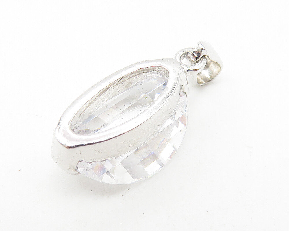 925 Sterling Silver Faceted Cubic Zirconia Oval Petite Drop Pendant PT8854