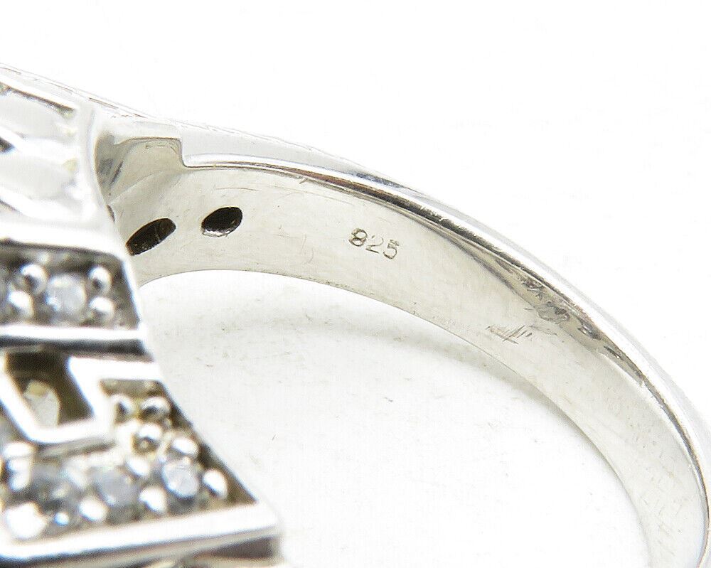 925 Sterling Silver Shiny Cubic Zirconia Graduated Band Ring Sz 8 RG12309