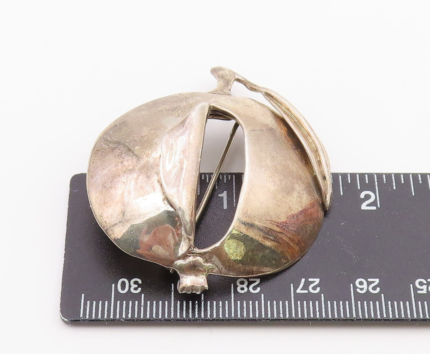 925 Sterling Silver Vintage Shiny Cutout Apple Fruit Motif Brooch Pin BP3588
