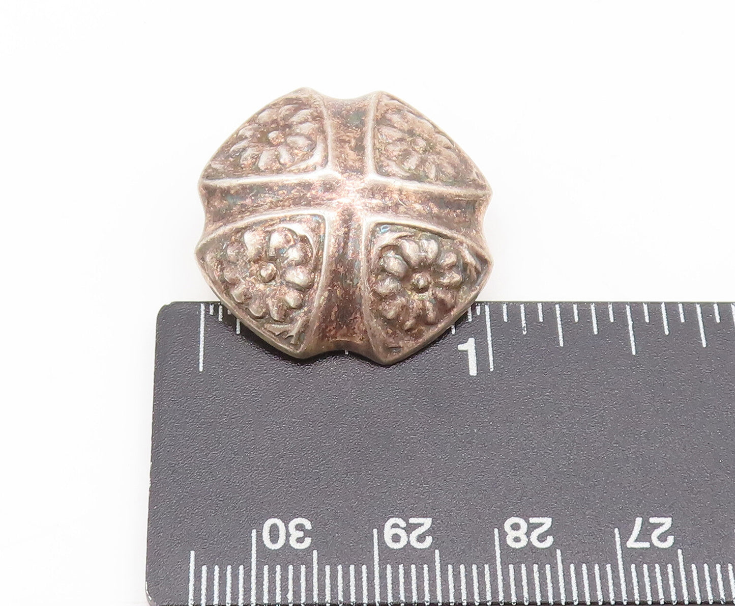 925 Sterling Silver Vintage Solid Floral Carved Puffed Clip Earrings EG12763