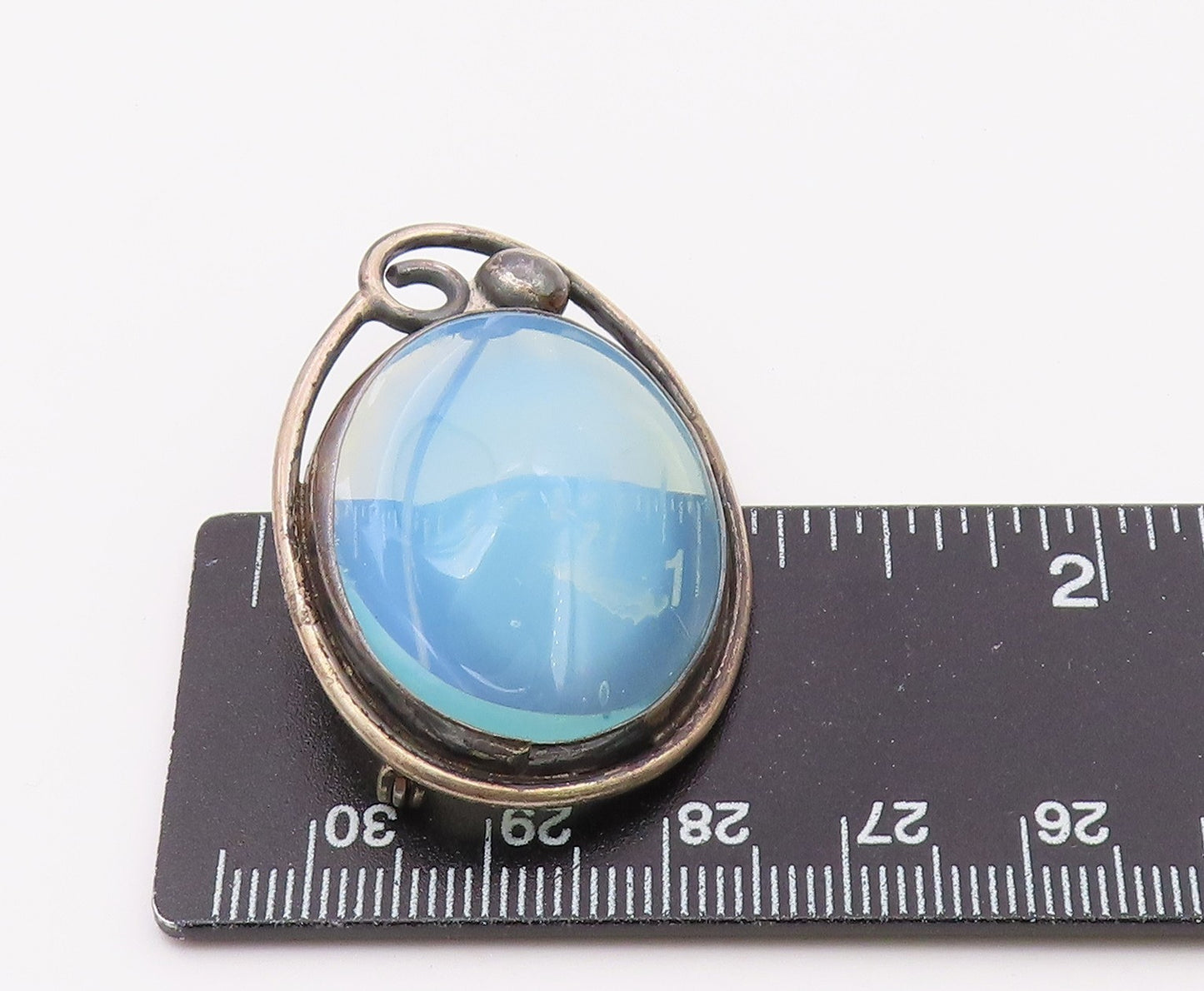 925 Sterling Silver Vintage Blue Stone Oval Swirl Border Brooch Pin BP8051
