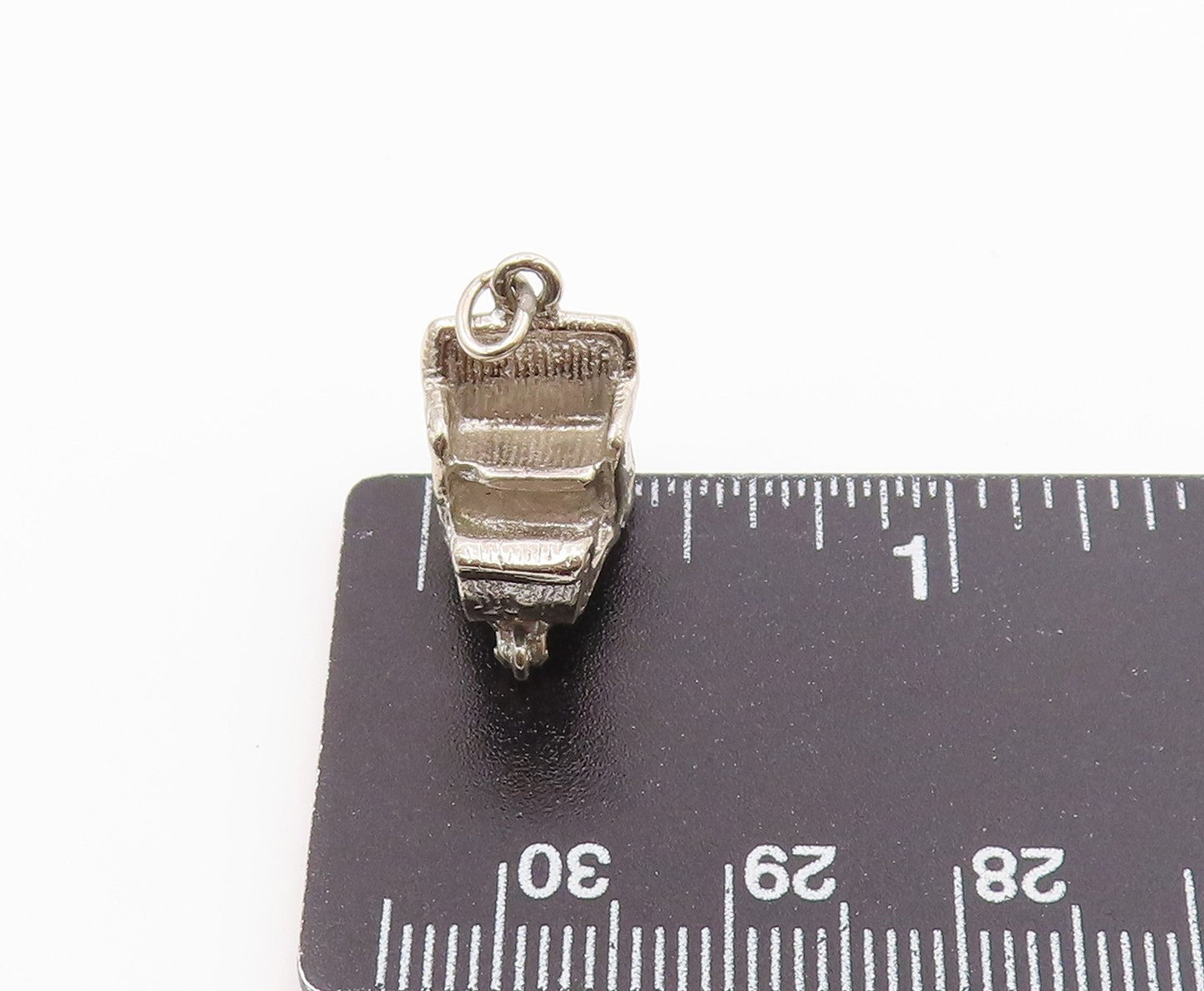 925 Sterling Silver Vintage Shiny Winter Sleigh Petite Pendant PT17895