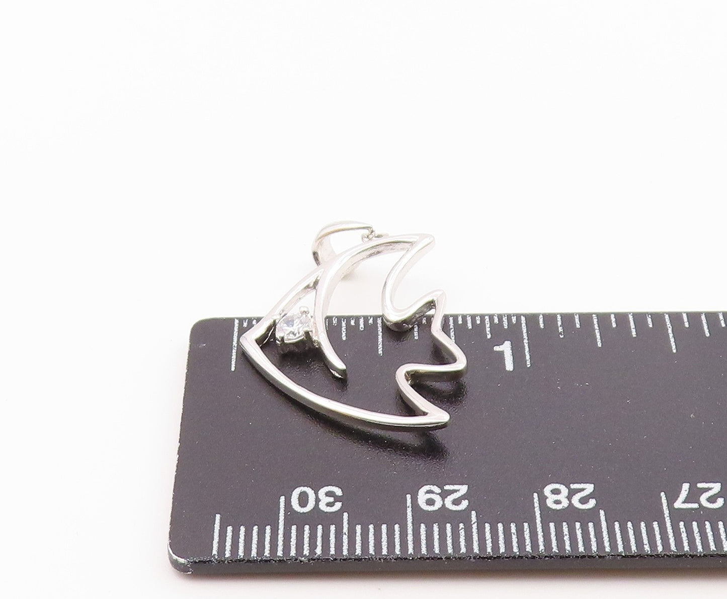 925 Sterling Silver Vintage Cubic Zirconia Fish Outline Pendant PT19052