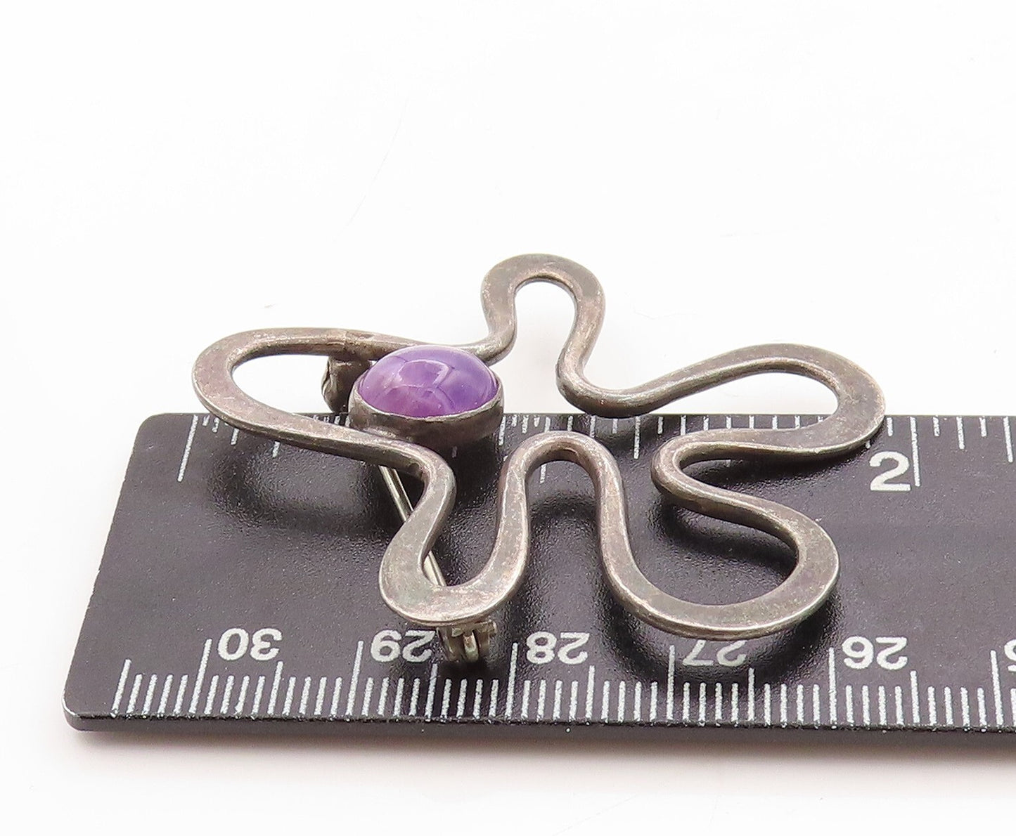 925 Sterling Silver Vintage Brooch Pin Dark Tone Amethyst Amorphas Cut BP11314