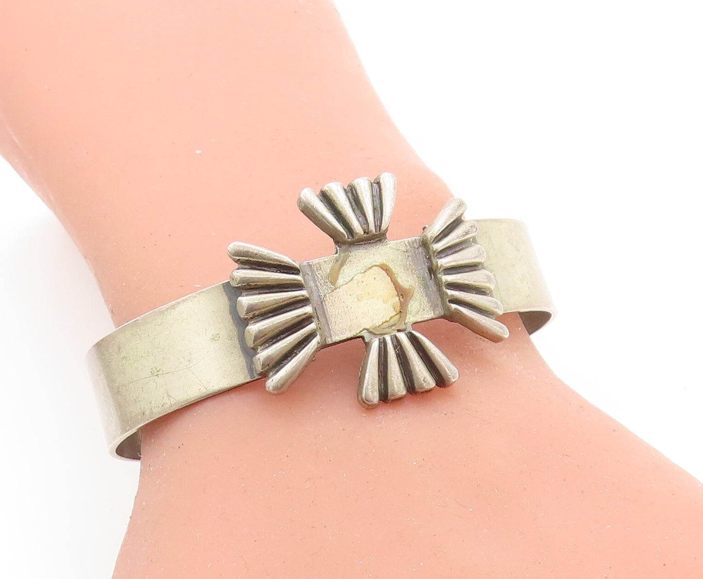 WELLS 925 Sterling Silver Vintage Fluted Detail Smooth Cuff Bracelet BT1830