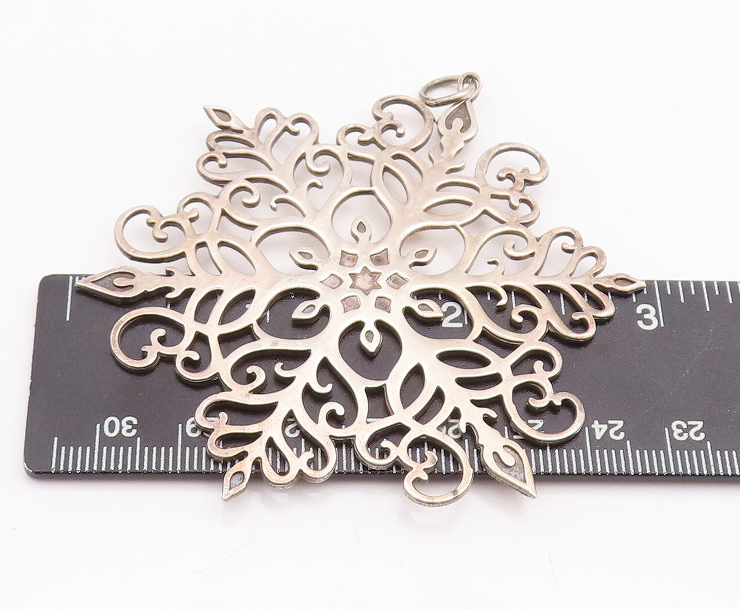 925 Sterling Silver Vintage Pendant MMA Swirly Design Carved Flower PT23203