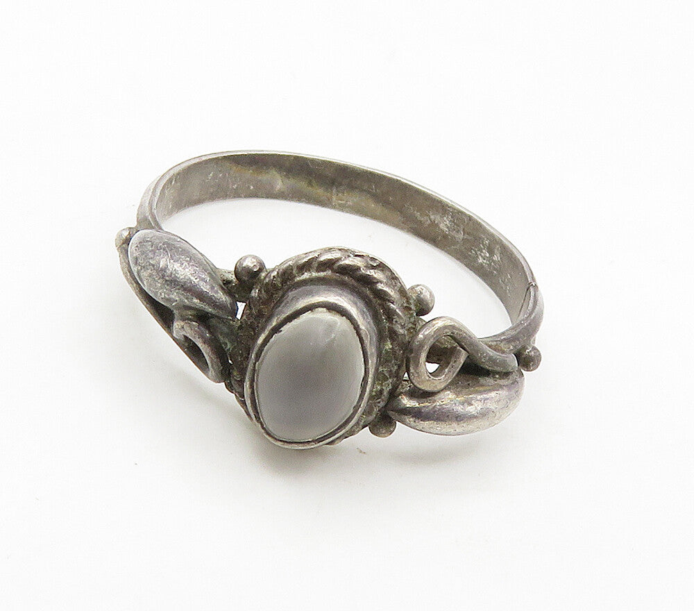 925 Sterling Silver Vintage Cabochon Cut White Topaz Band Ring Sz 6 RG16985