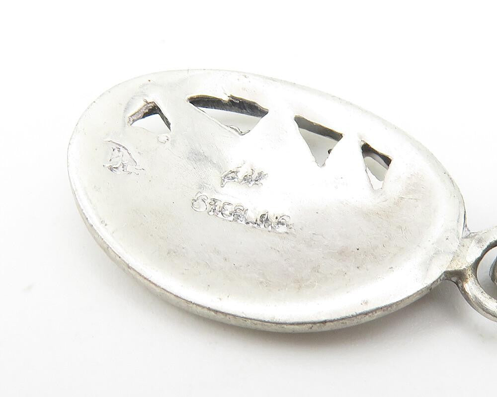 925 Sterling Silver Vintage Shiny Floral Petals Design Oval Pendant PT9057