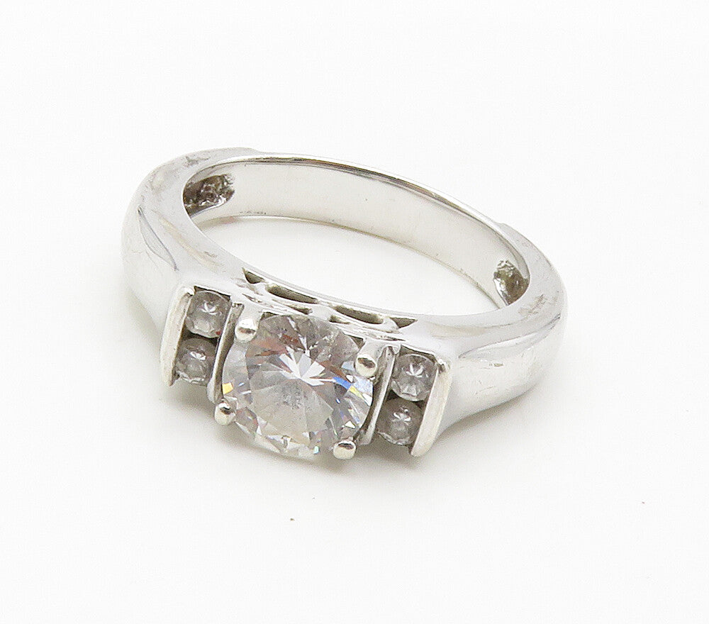 925 Sterling Silver Shiny Cubic Zirconia Solitaire Accent Ring Sz 6 RG15341