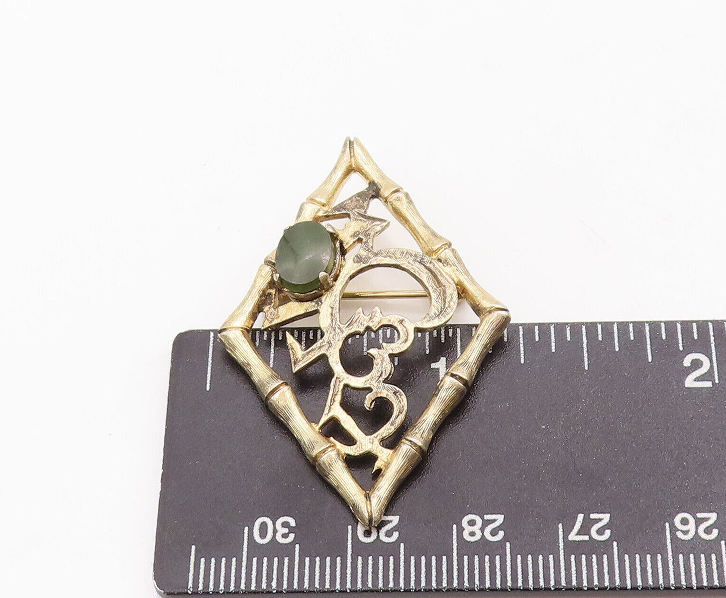925 Sterling Silver Vintage Brooch Pin WELLS Swirly Carved Gemstone BP10902