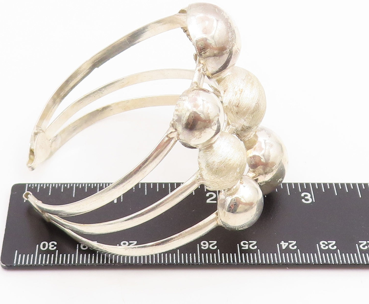 925 Sterling Silver Vintage Bracelet Modernist Large Spherical Bead Cuff BT11502