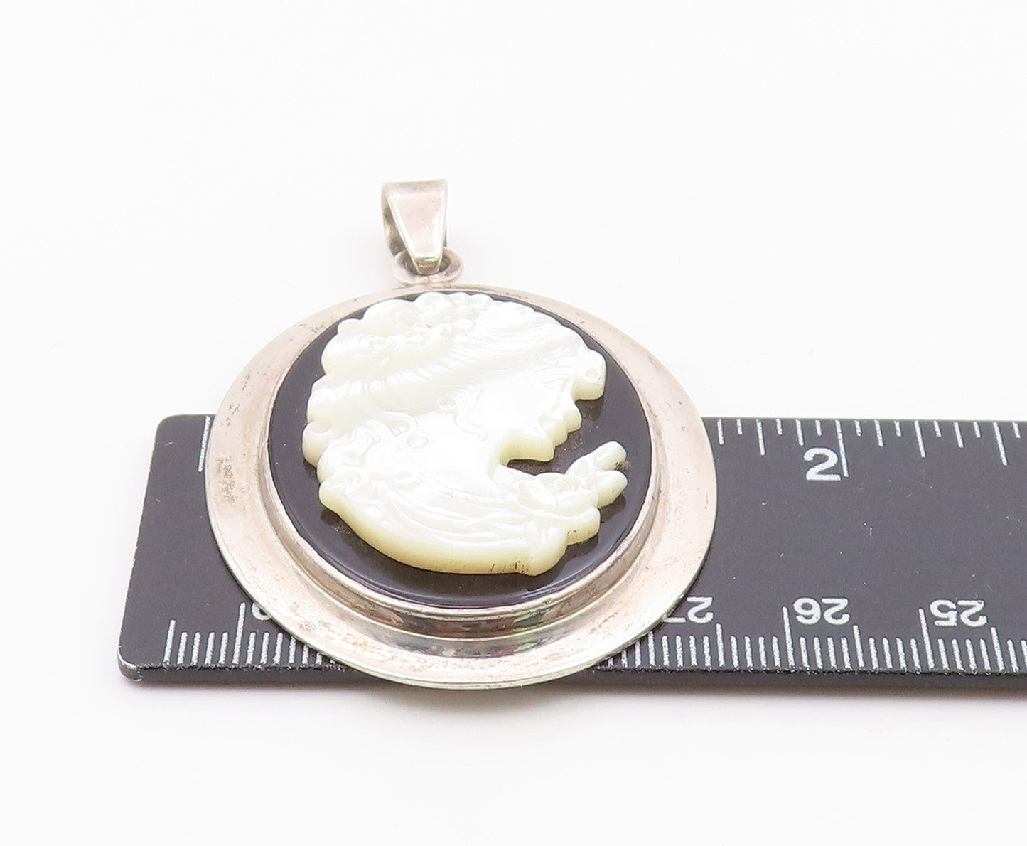 DESIGNER 925 Silver Vintage Mother Of Pearl Woman & Onyx Pendant PT21039