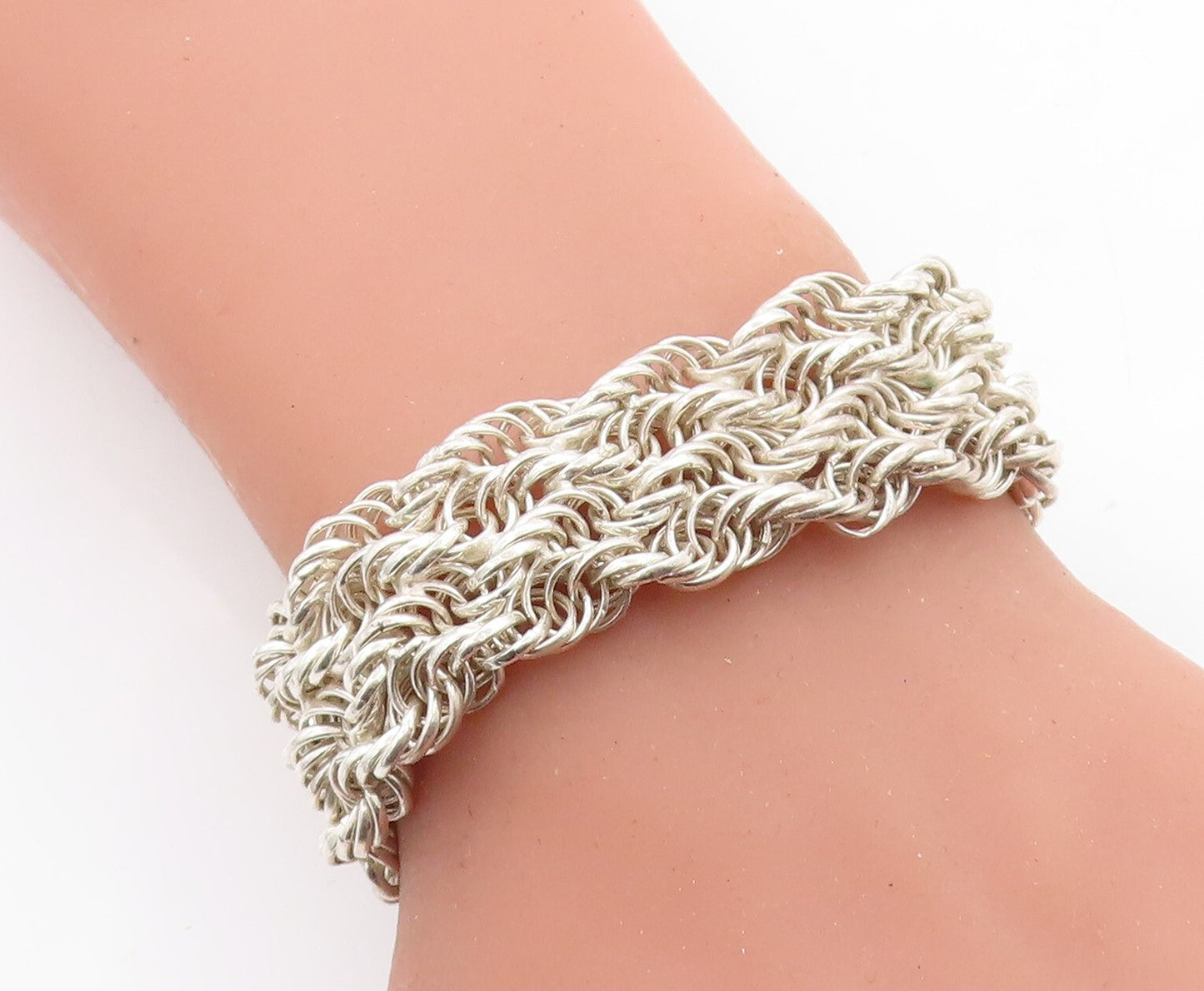 925 Sterling Silver Polished Interlaced Twist Flat Chain Bracelet BT2229