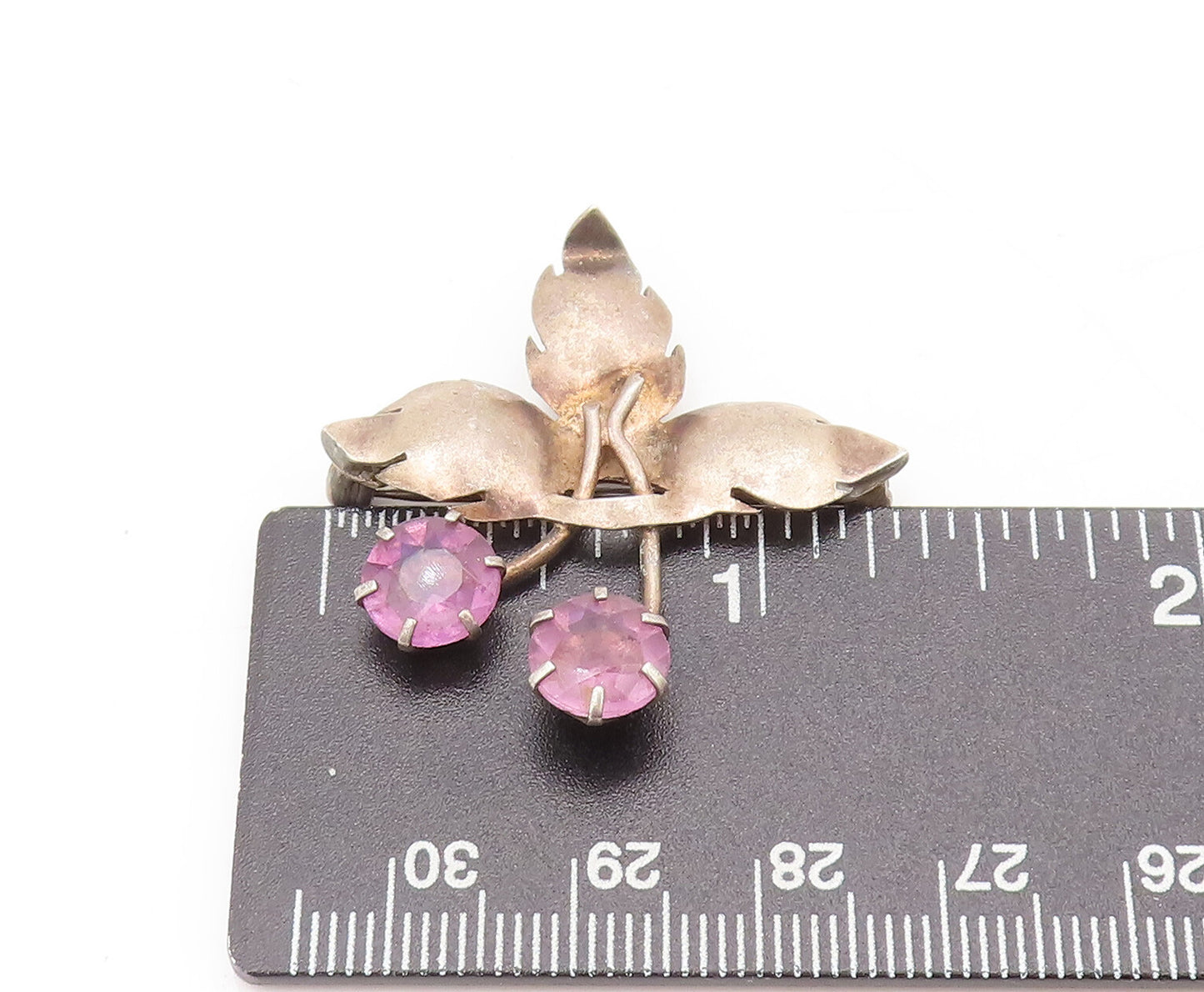 925 Sterling Silver Vintage Purple Topaz Cutout Leaf Brooch Pin BP10521