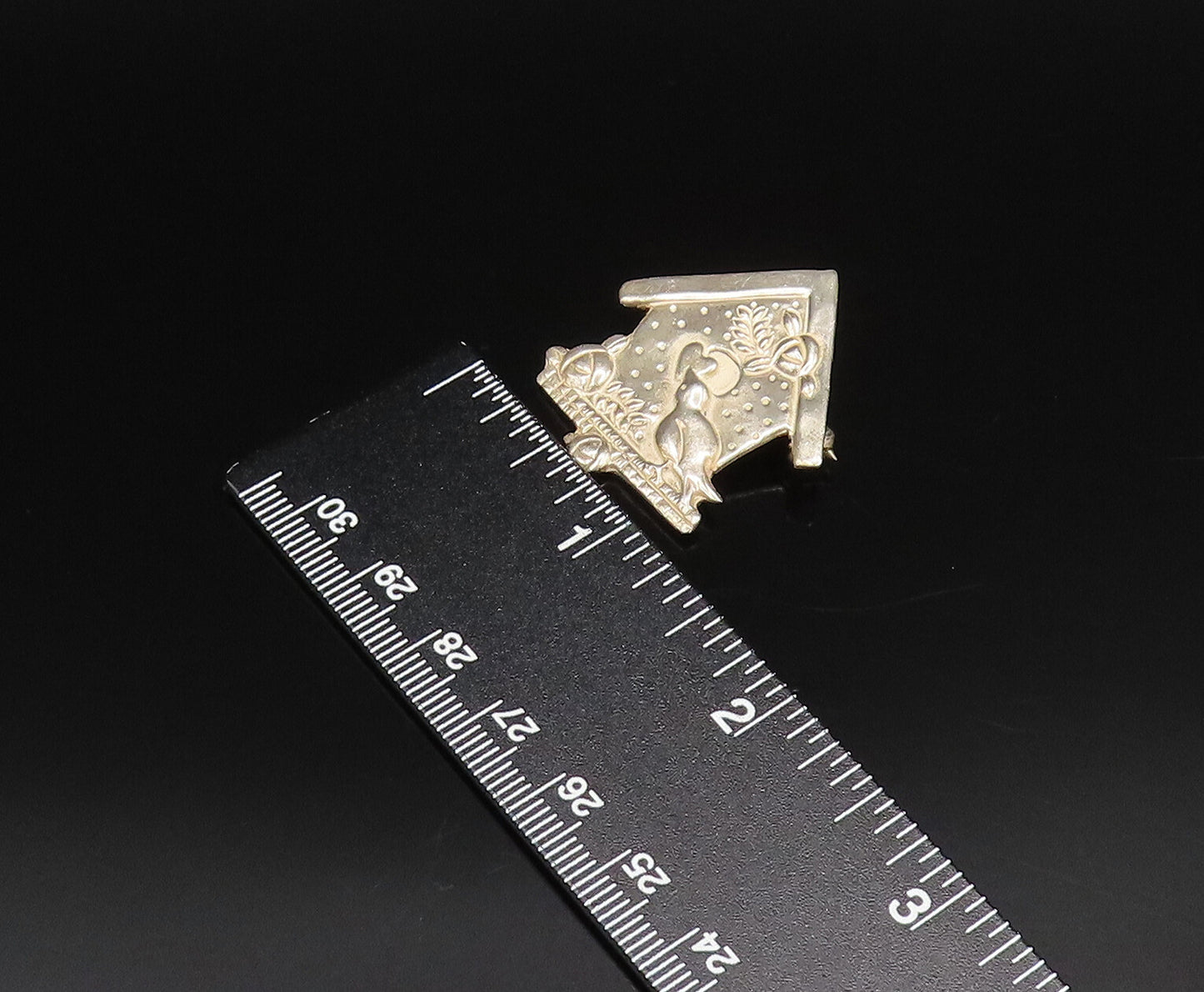MARY ENGELBREIT 925 Silver Vintage Etched Birdhouse Brooch Pin BP10015