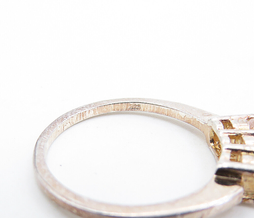 925 Sterling Silver Vintage Topaz 3 Stone Petite Band Ring Sz 6.5 RG6326