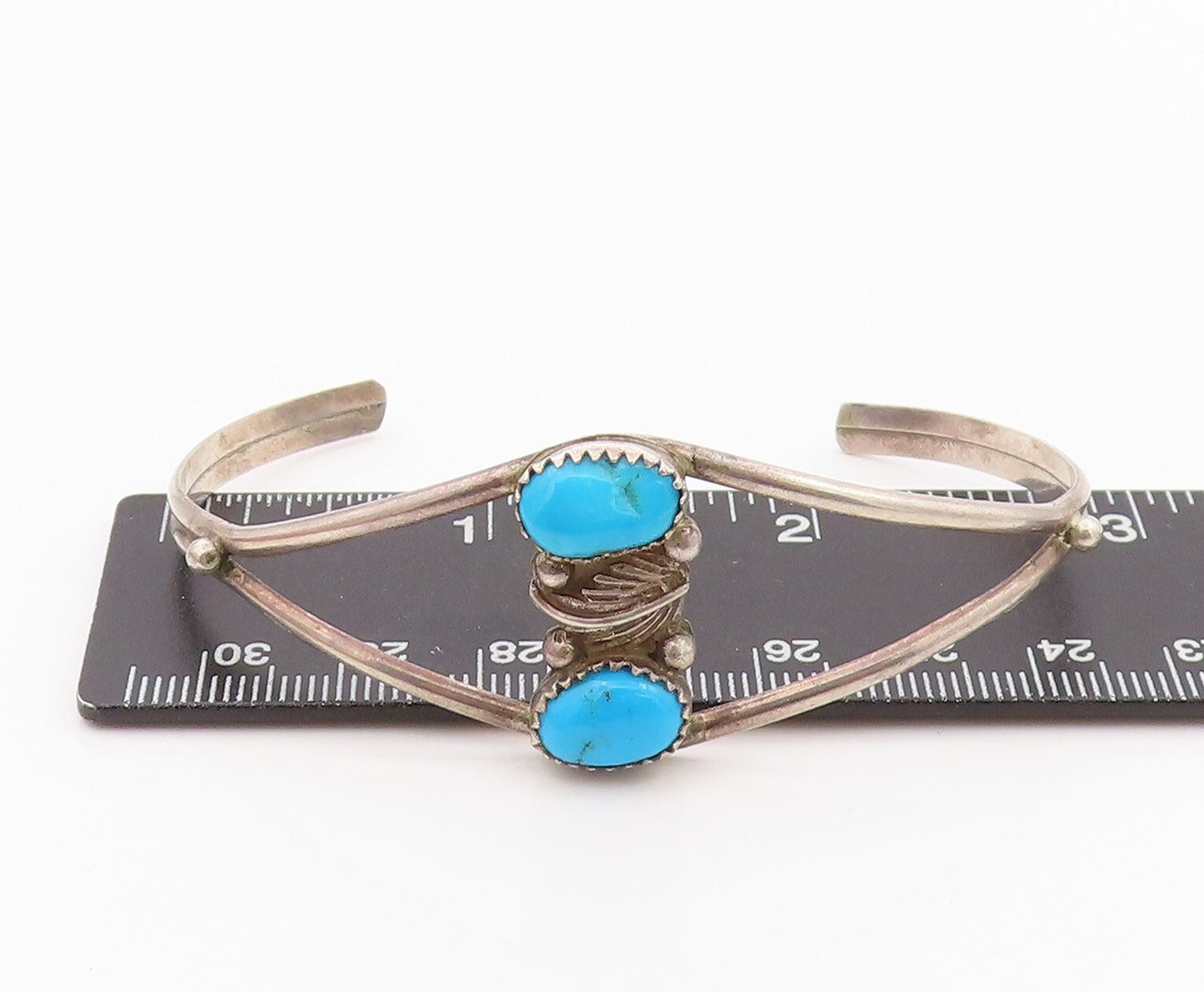 925 Sterling Silver Vintage Bracelet NAVAJO Cutout Oval Turquoise Cuff BT11088