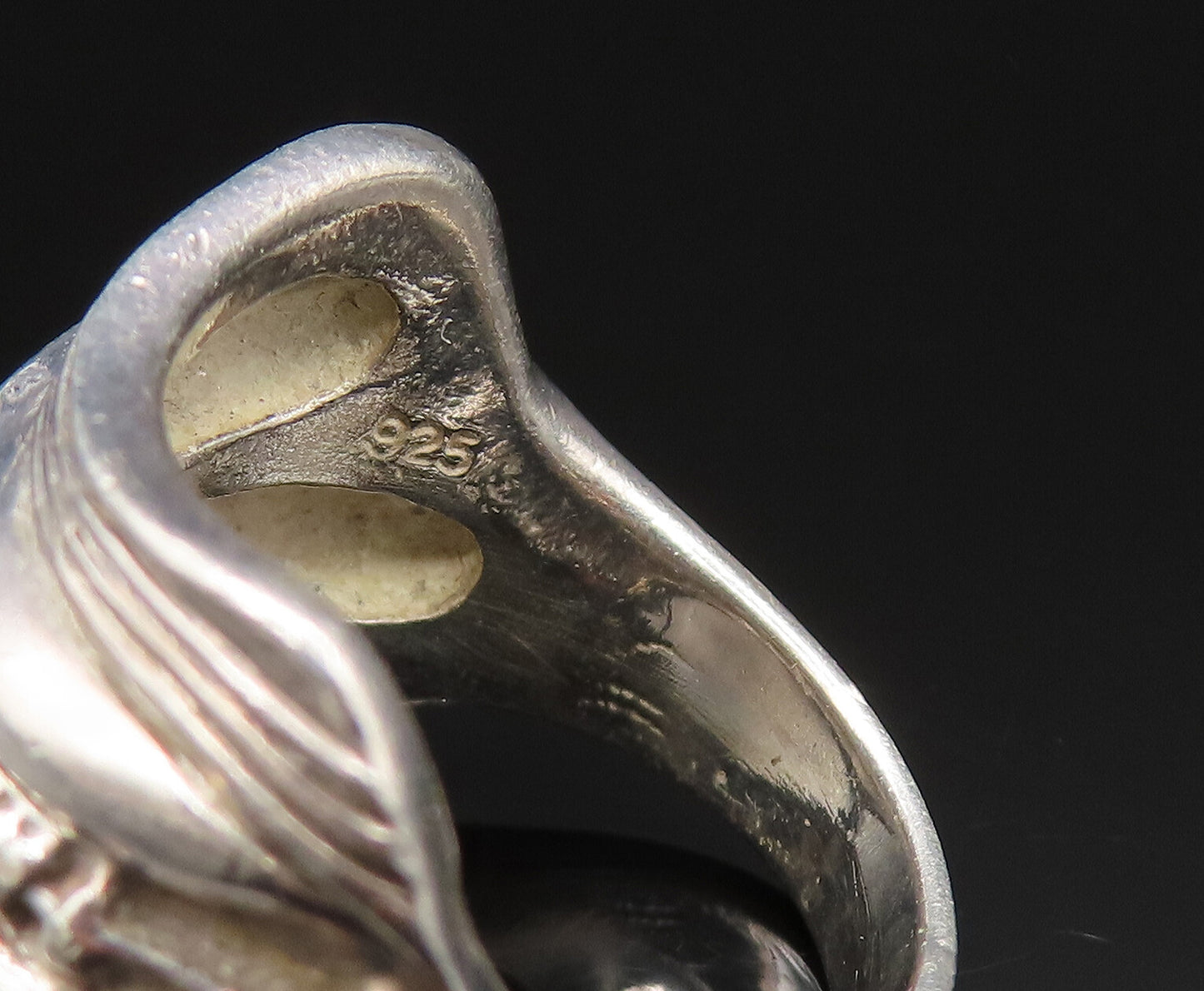 925 Sterling Silver Vintage Unique Spiral Wire Inward Ring Sz 7.5 RG25433