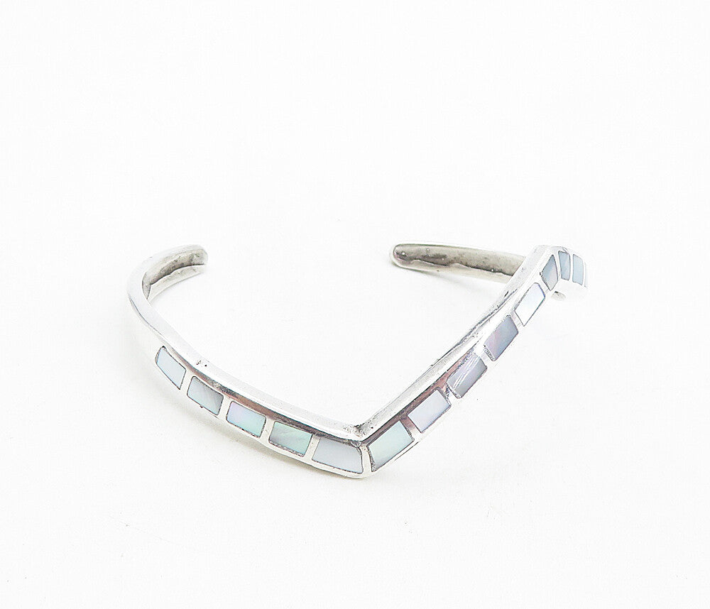 SOUTHWESTERN ZUNI 925 Silver Vintage Mother Of Pearl Cuff Bracelet BT3898