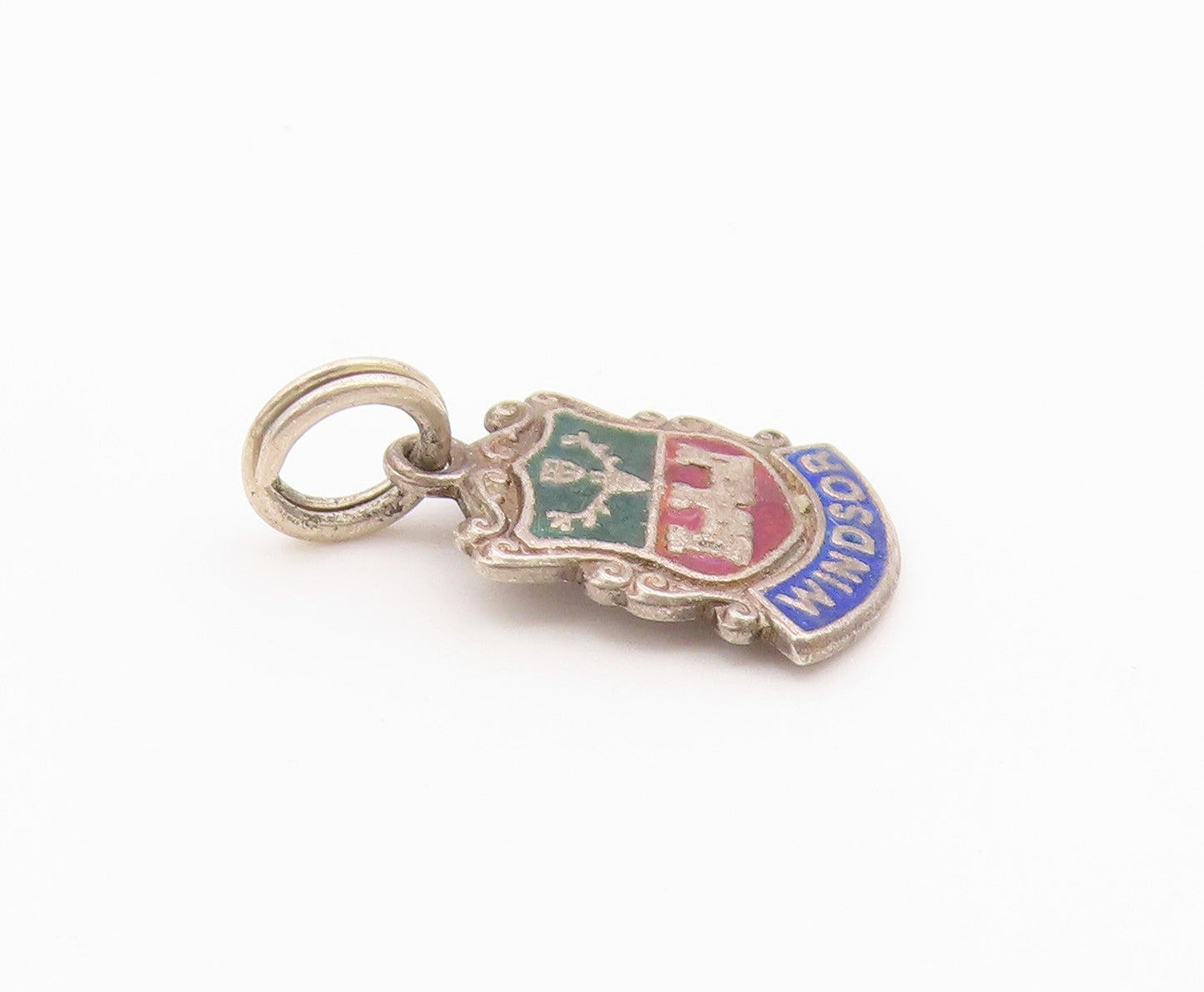 925 Sterling Silver Vintage Enamel Windsor Coat Of Arms Charm Pendant PT20665