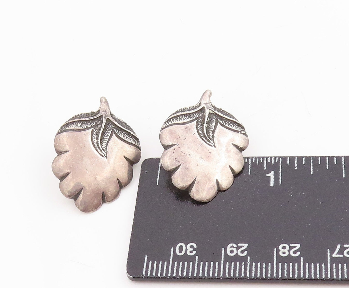 925 Sterling Silver Vintage Earrings Dark Tone Botanical Leaf Clip On EG13753