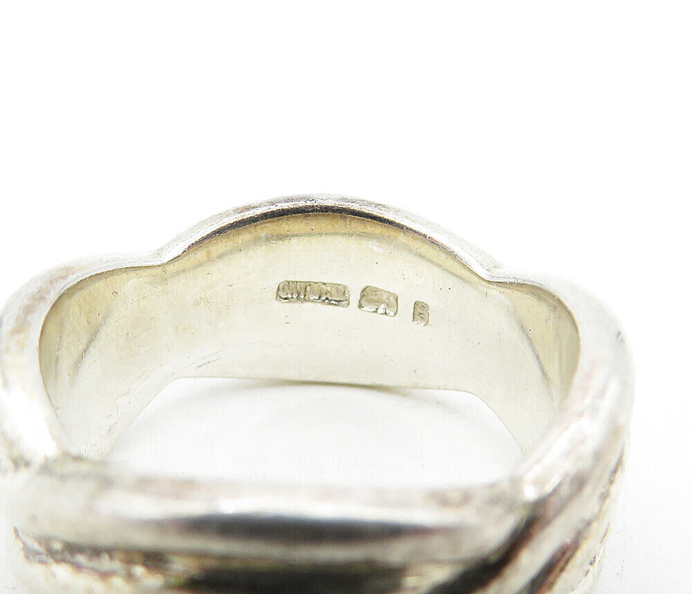 925 Sterling Silver Vintage Ribbed Twist Design Band Ring Sz 8.5 RG5554