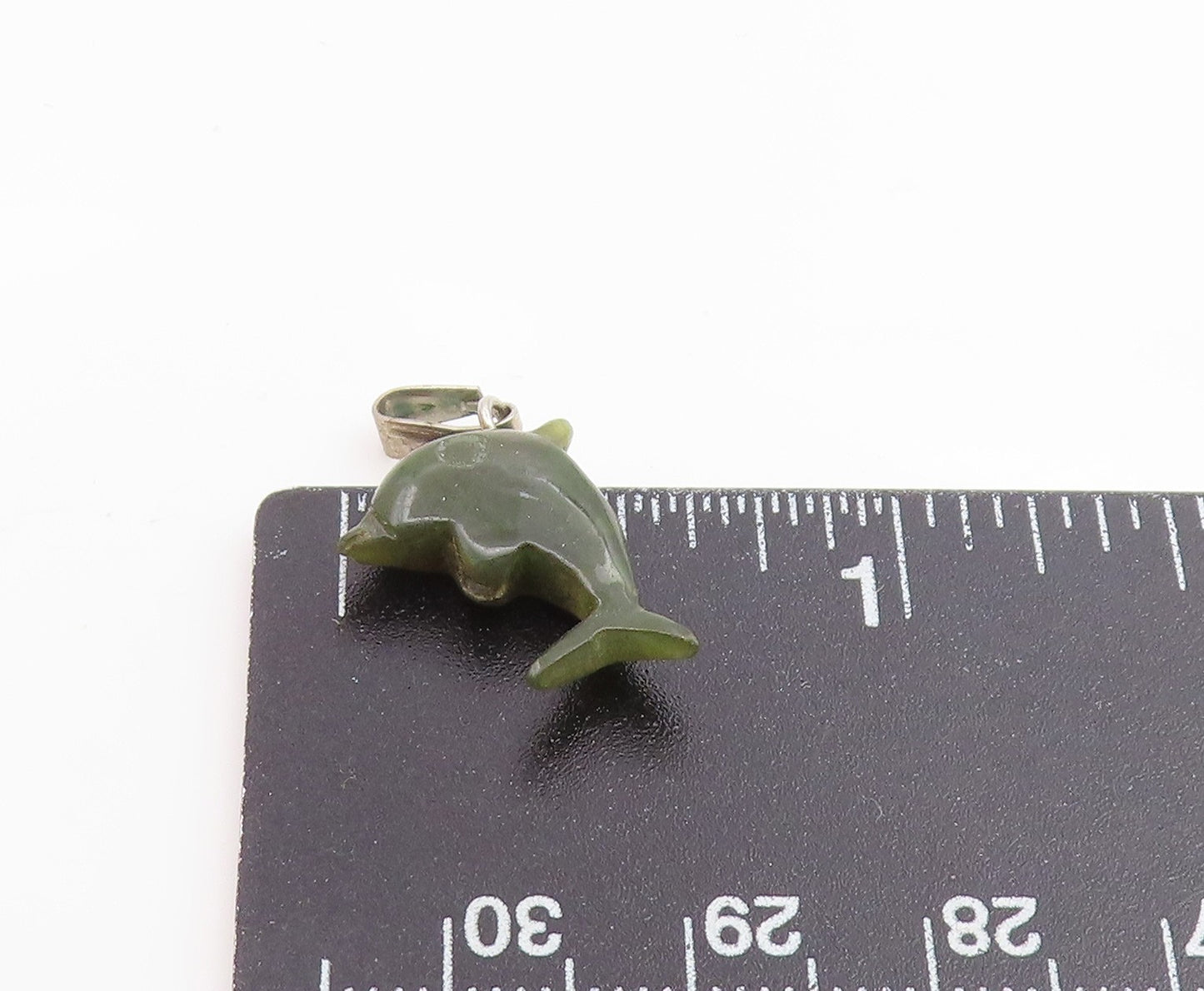 925 Sterling Silver Vintage Dolphin Shaped Jade Petite Pendant PT18135