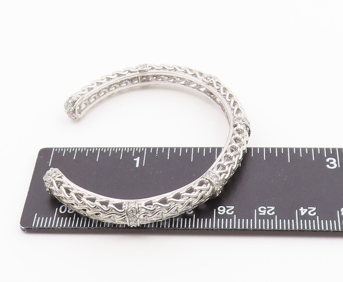 925 Sterling Silver Vintage Elegant 3D Loop Carved CZ Bracelet BT10008
