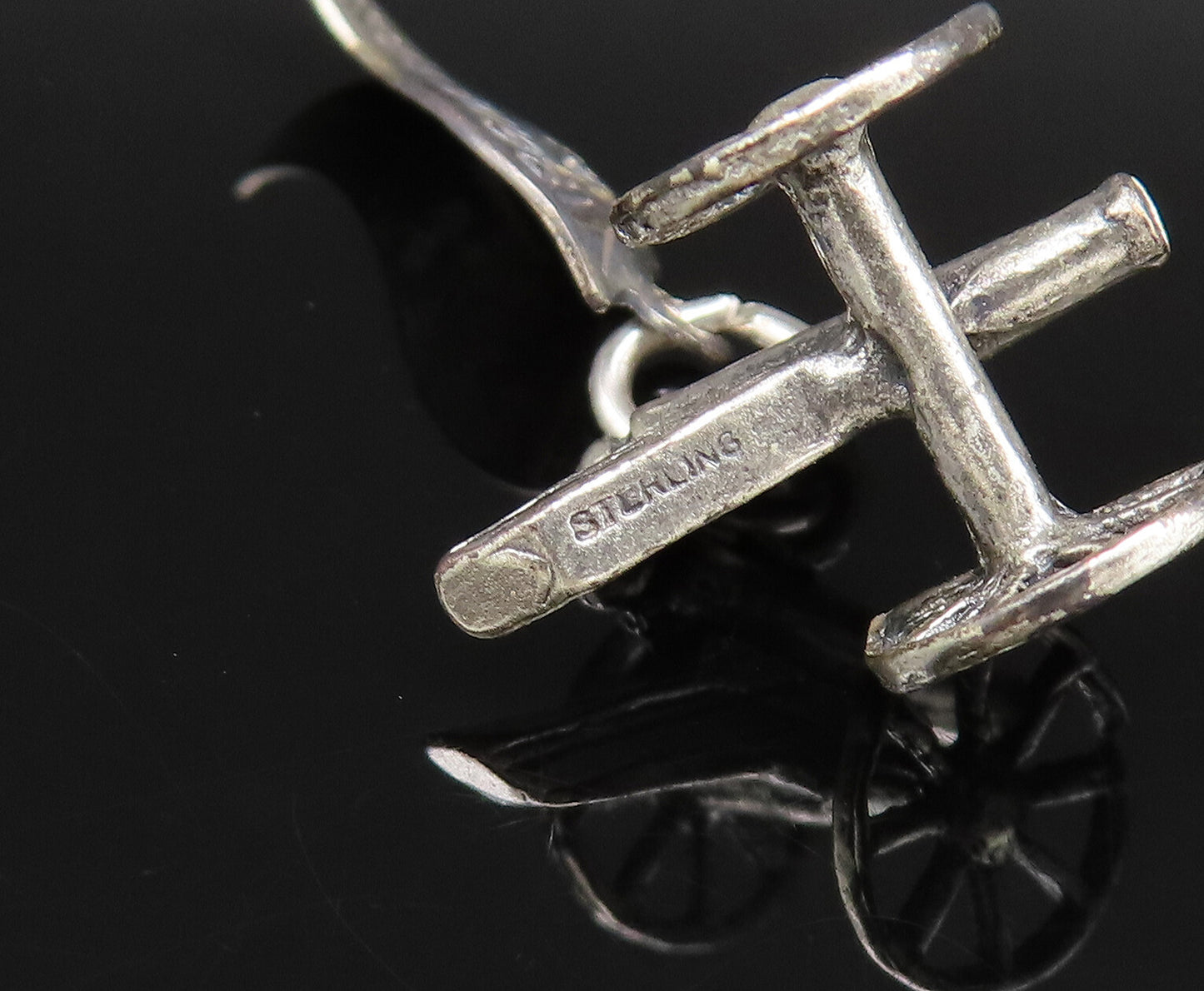 925 Sterling Silver Vintage Old Fashion Missile Launch Motif Pendant PT21780