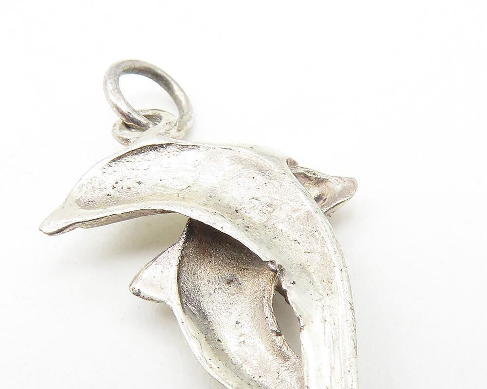925 Sterling Silver Vintage Double Dolphin Love Smooth Drop Pendant PT9377