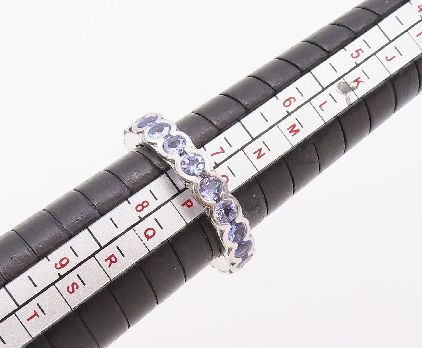 925 Sterling Silver Vintage Ring Round Framed Amethyst 360 Band Sz 7.5 RG30756