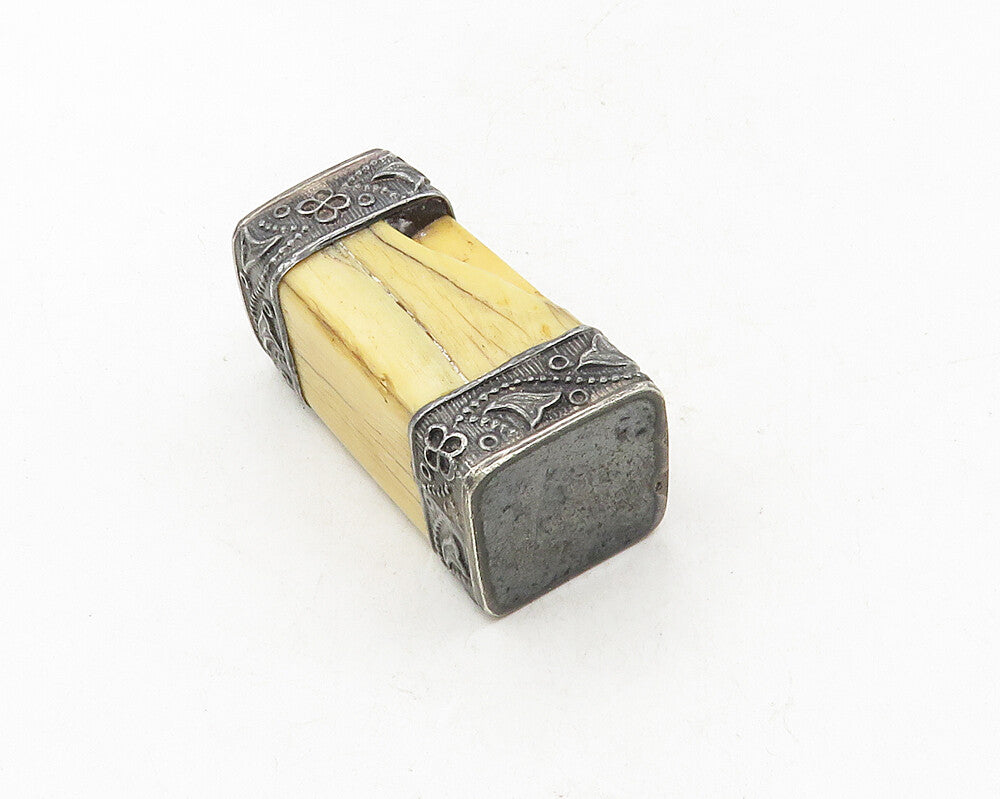 925 Sterling Silver Vintage Dark Tone Floral Vine Wooden Pendant PT7797