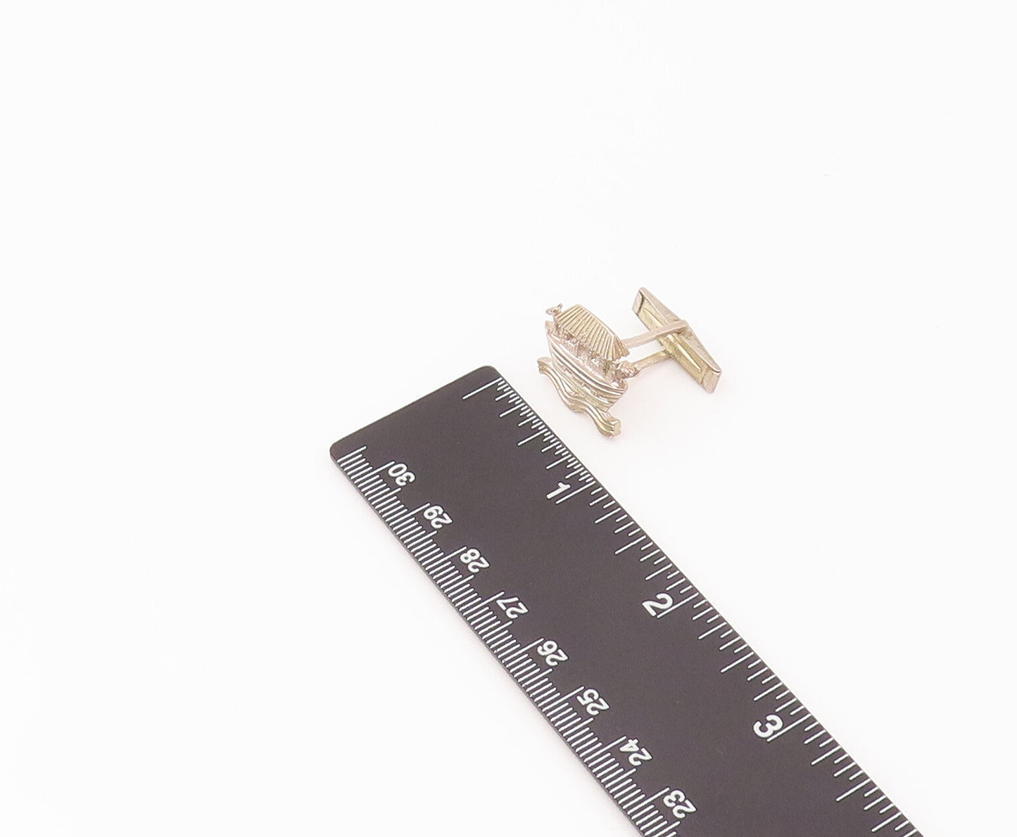 925 Sterling Silver Vintage Noah's Ark Waterpark Carved Cuff Links TR3469