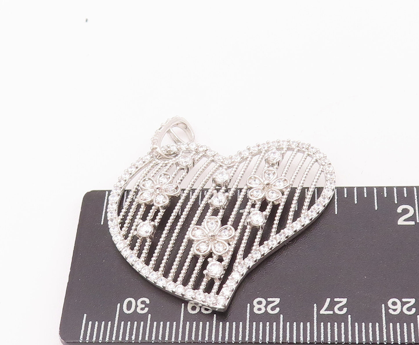 925 Sterling Silver Vintage Pendant Cutout CZ Heart & Grilled Flowers PT22805